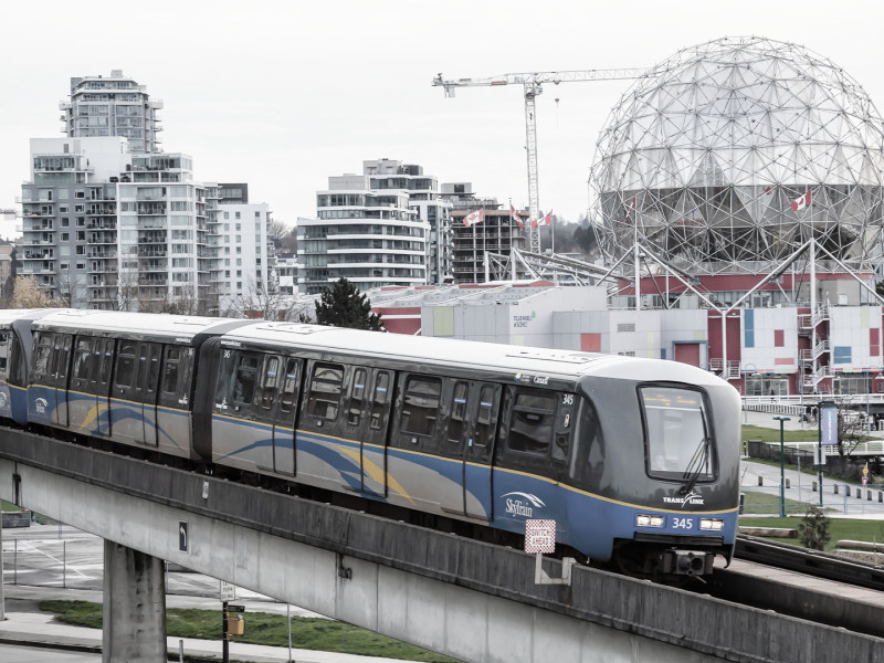 Urban Infrastructures Influence on Pre-Sale Development